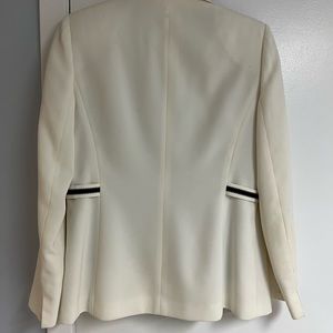 Kasper 3pc. Pantsuit fully lined